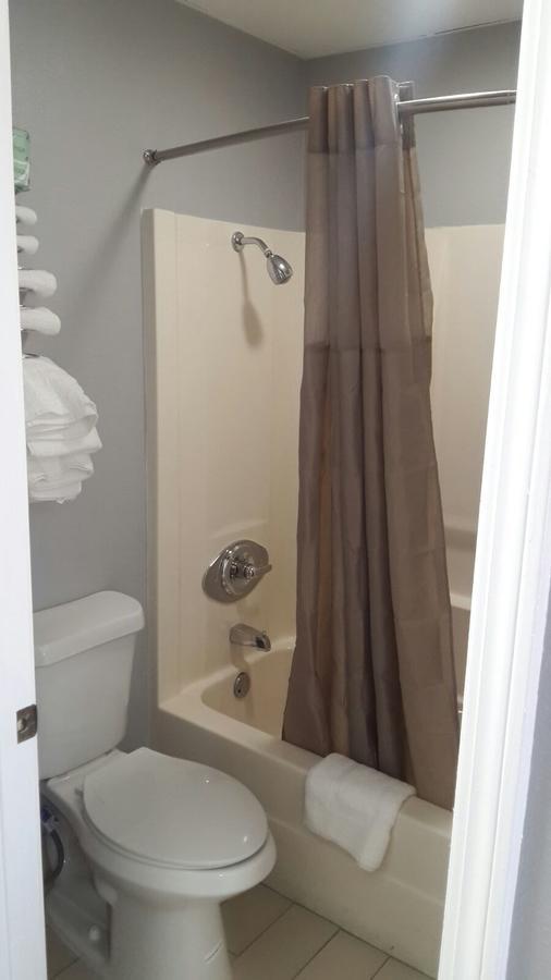 Paris Inn And Suites ภายนอก รูปภาพ
