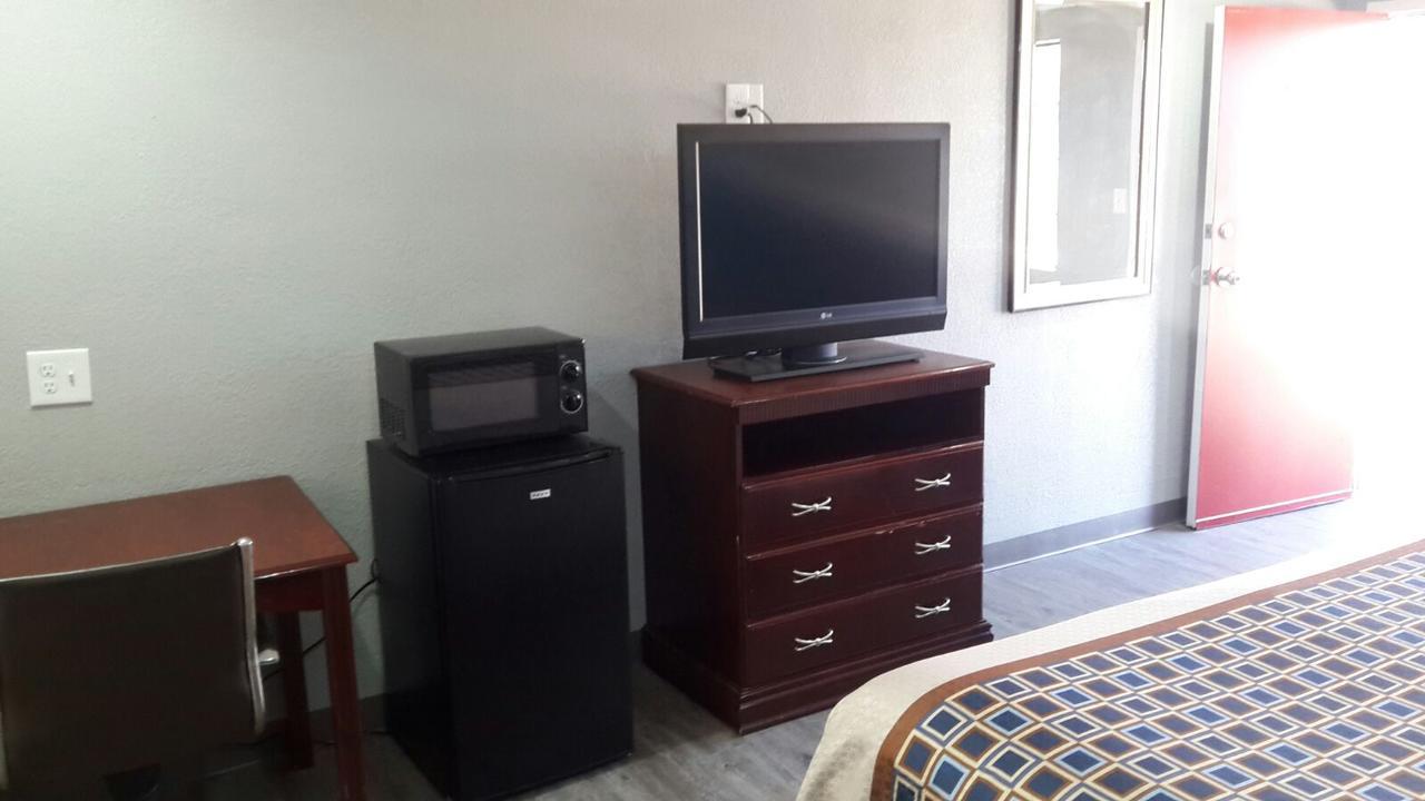 Paris Inn And Suites ภายนอก รูปภาพ